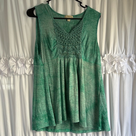 Turquoise Tank Top with Crochet Accent - Picture 1 of 8
